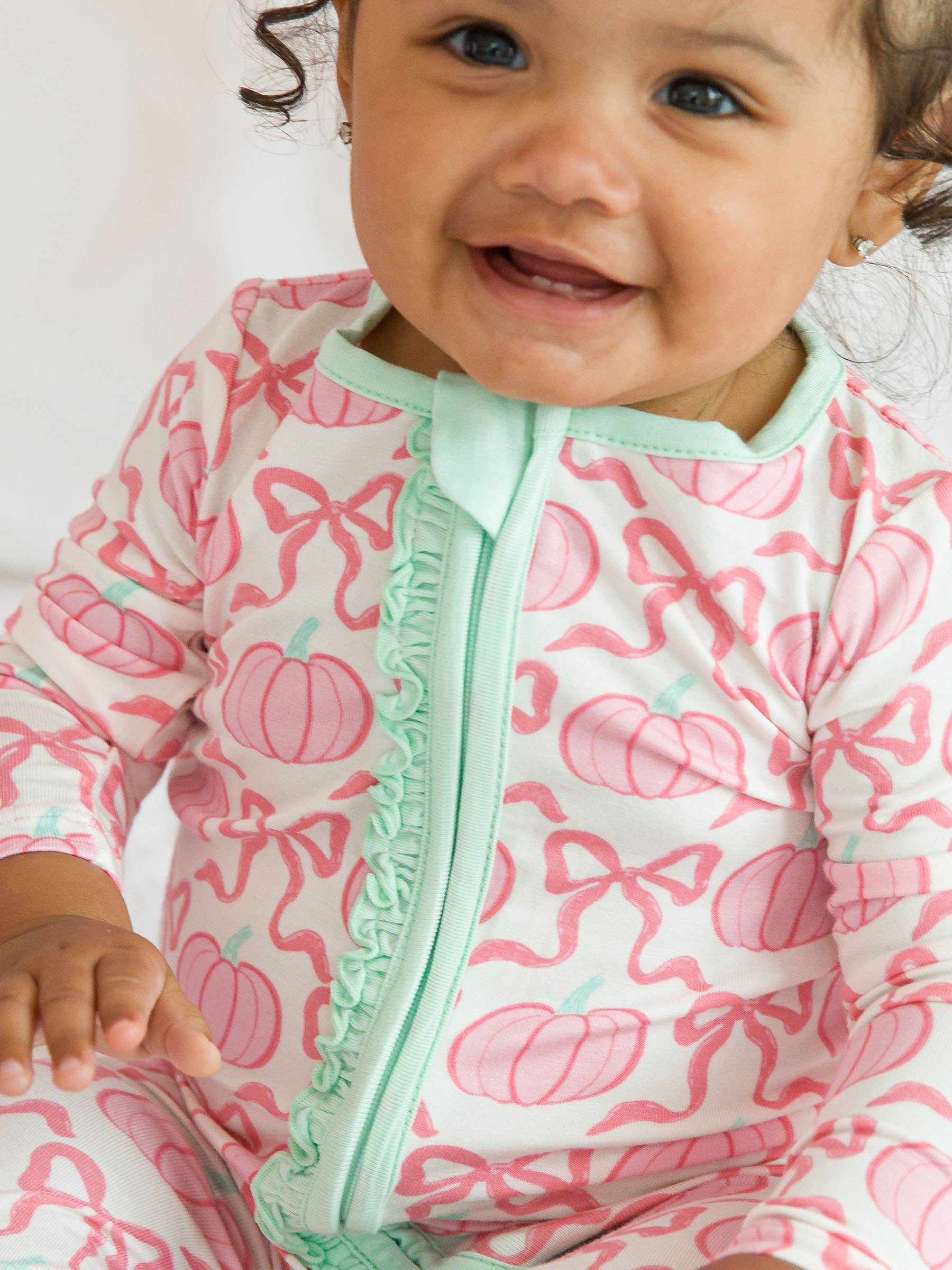 SoftSnooze™ Pink Fairytale Pumpkins Pajamas
