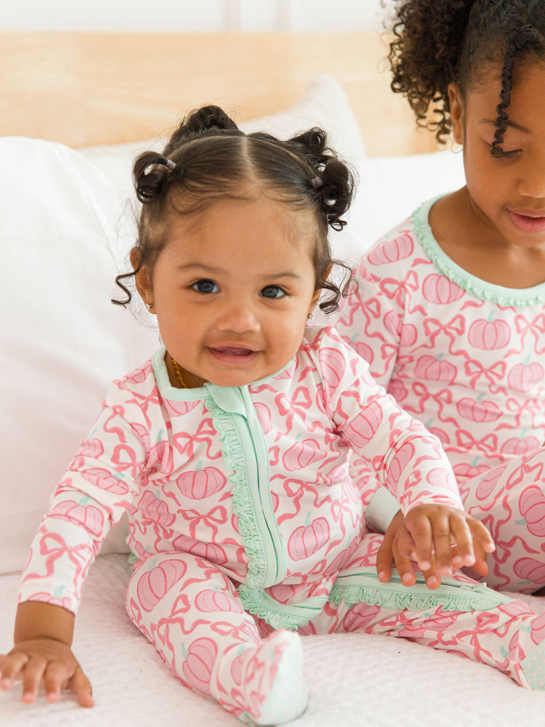 SoftSnooze™ Pink Fairytale Pumpkins Pajamas