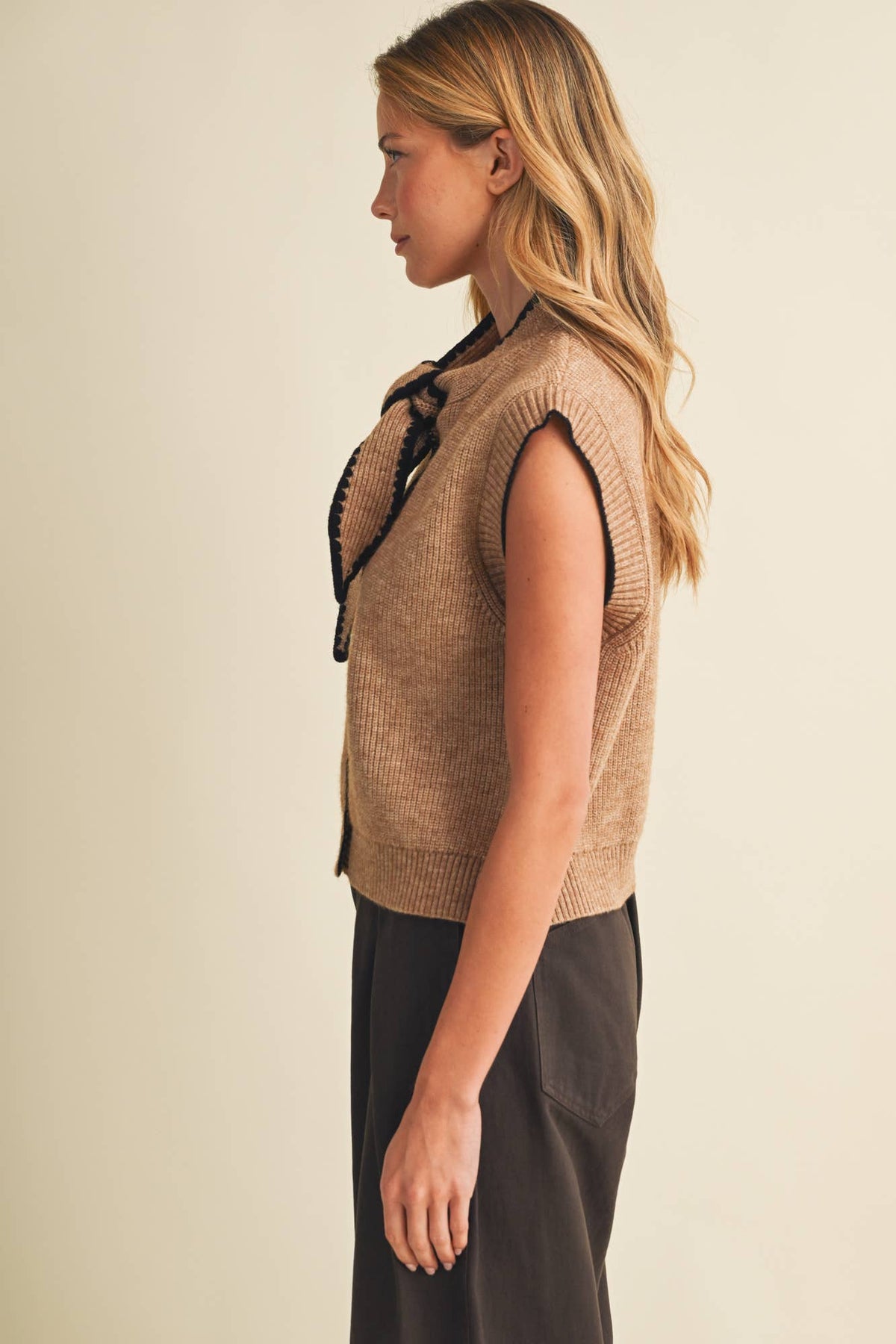 Scallop-Trim Tie-Neck Ribbed Knit Vest