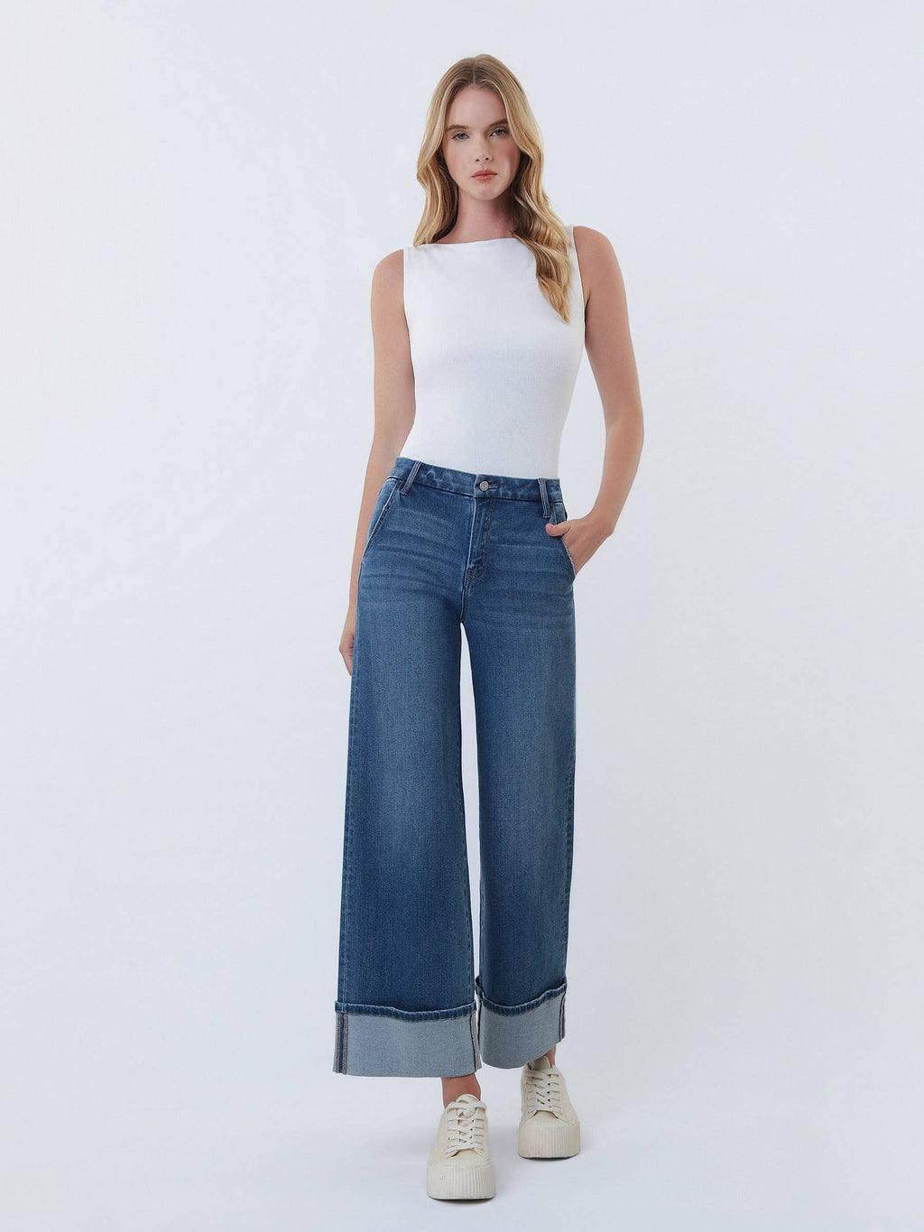 HIGH RISE SERENE BLOOM JEAN