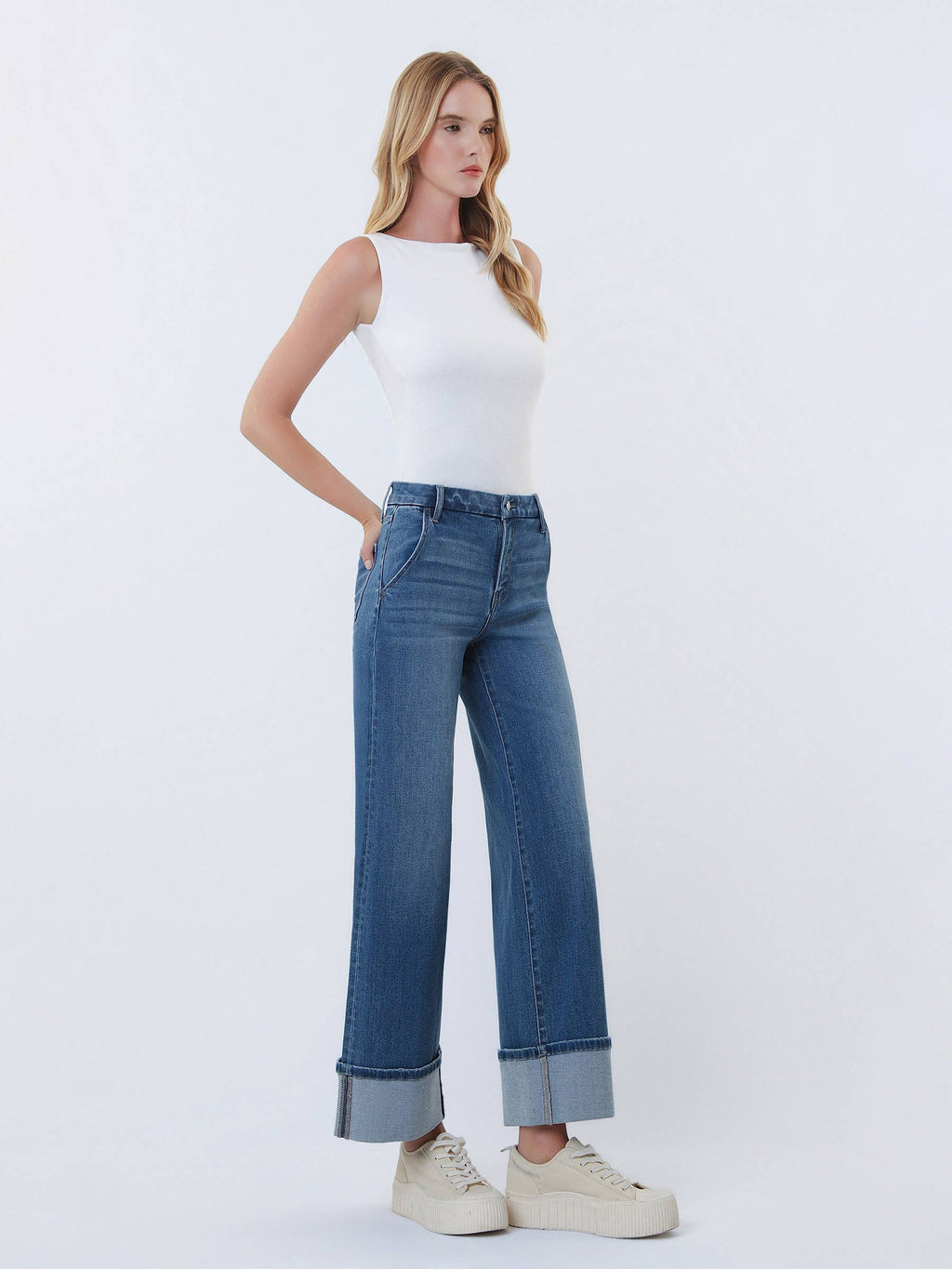 HIGH RISE SERENE BLOOM JEAN