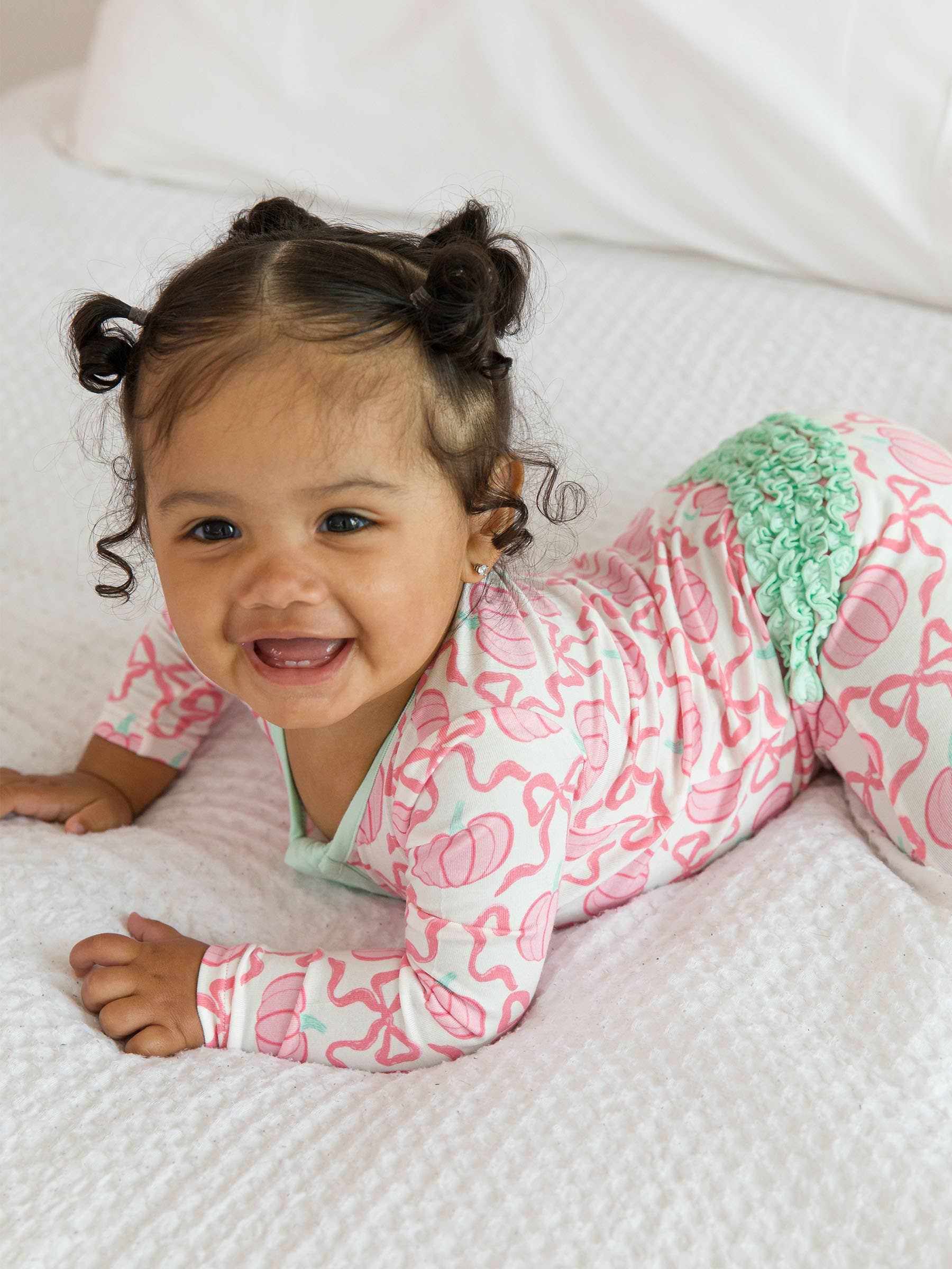 SoftSnooze™ Pink Fairytale Pumpkins Pajamas